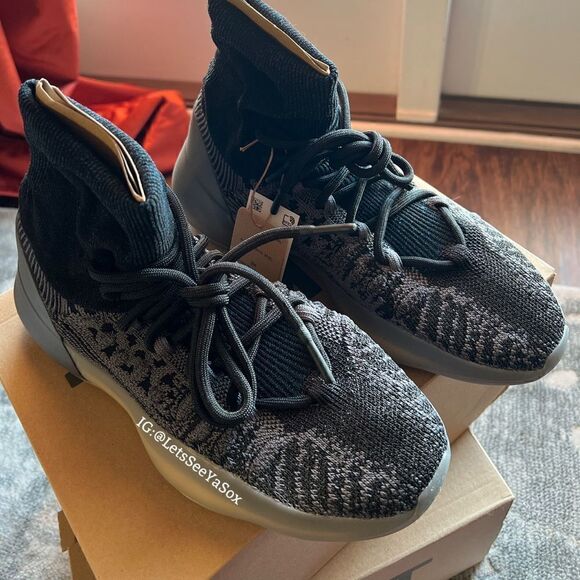 YEEZY BSKTBL KNIT “Slate Blue” Size 6.5 NEW IN HAND Ready To Ship📦 - Picture 2 of 3